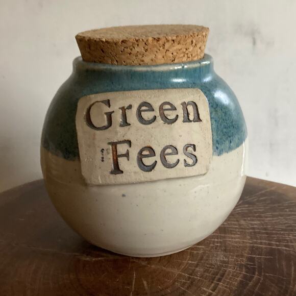 GREENS FEES JAR Ceramic Pottery Cork Stopper Golf Rustic Farmhouse Money Bank - Picture 1 of 10